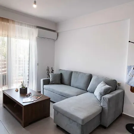 F Apartament *